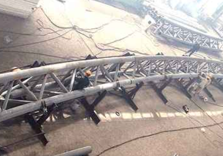 汶川多功能体育馆案例